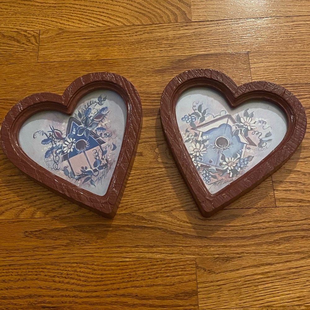 Vintage Home Interiors heart frames with birdhouses.